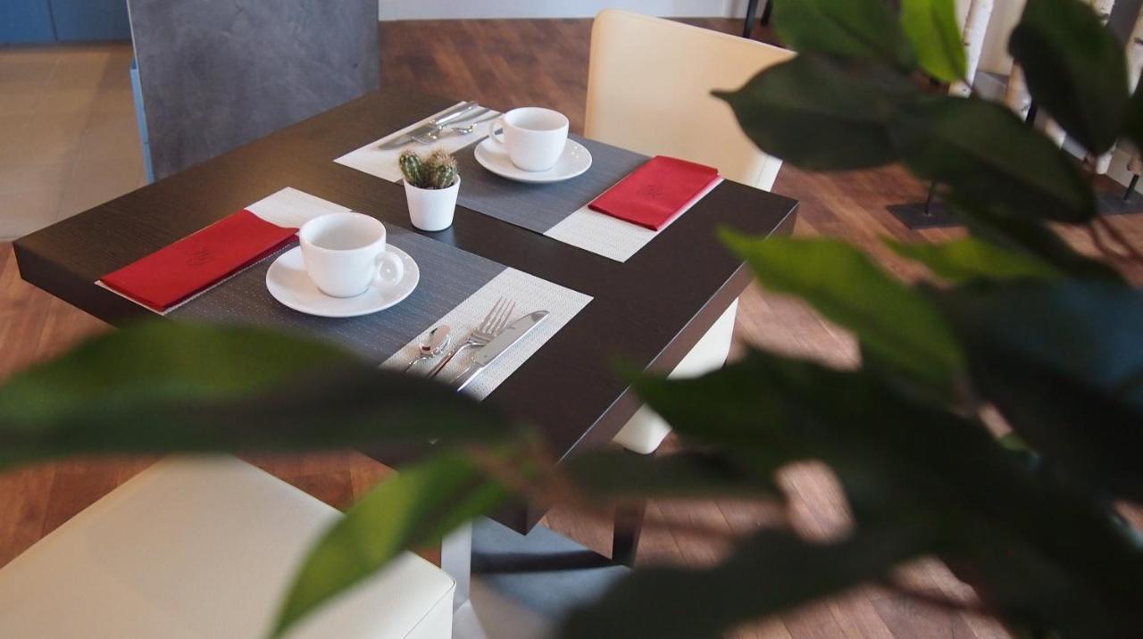 Hotel Garni Am Schloss Kottenheim 外观 照片