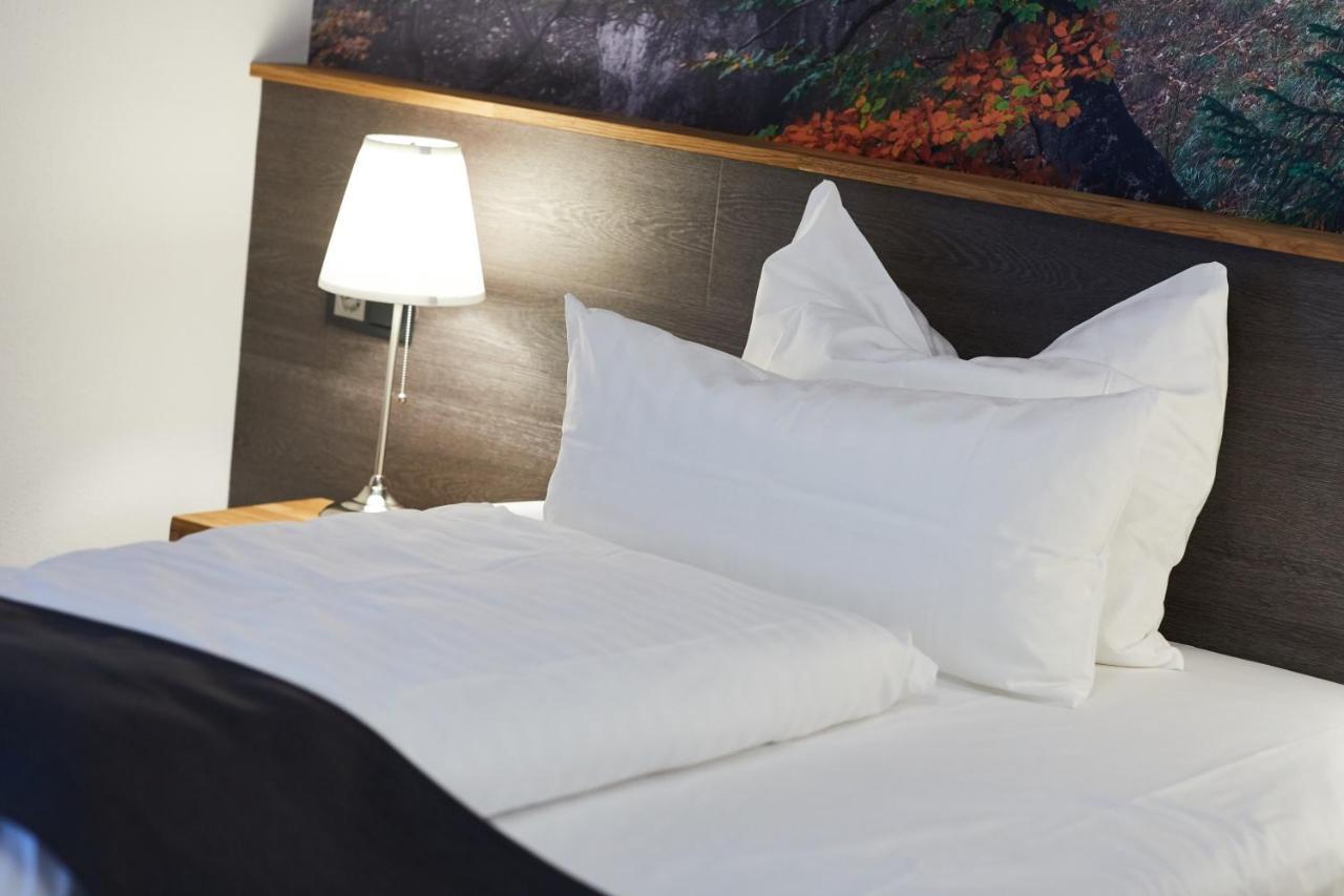 Hotel Garni Am Schloss Kottenheim 外观 照片